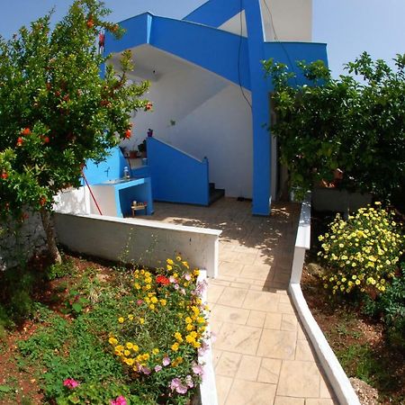 Vila Ronaldo Apartment Ksamil Exterior photo