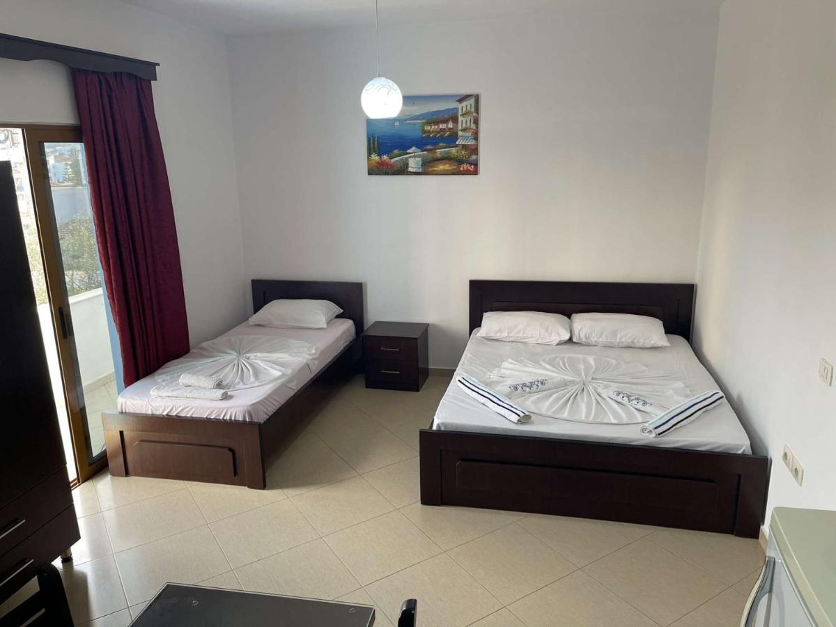 Vila Ronaldo Apartment Ksamil Exterior photo